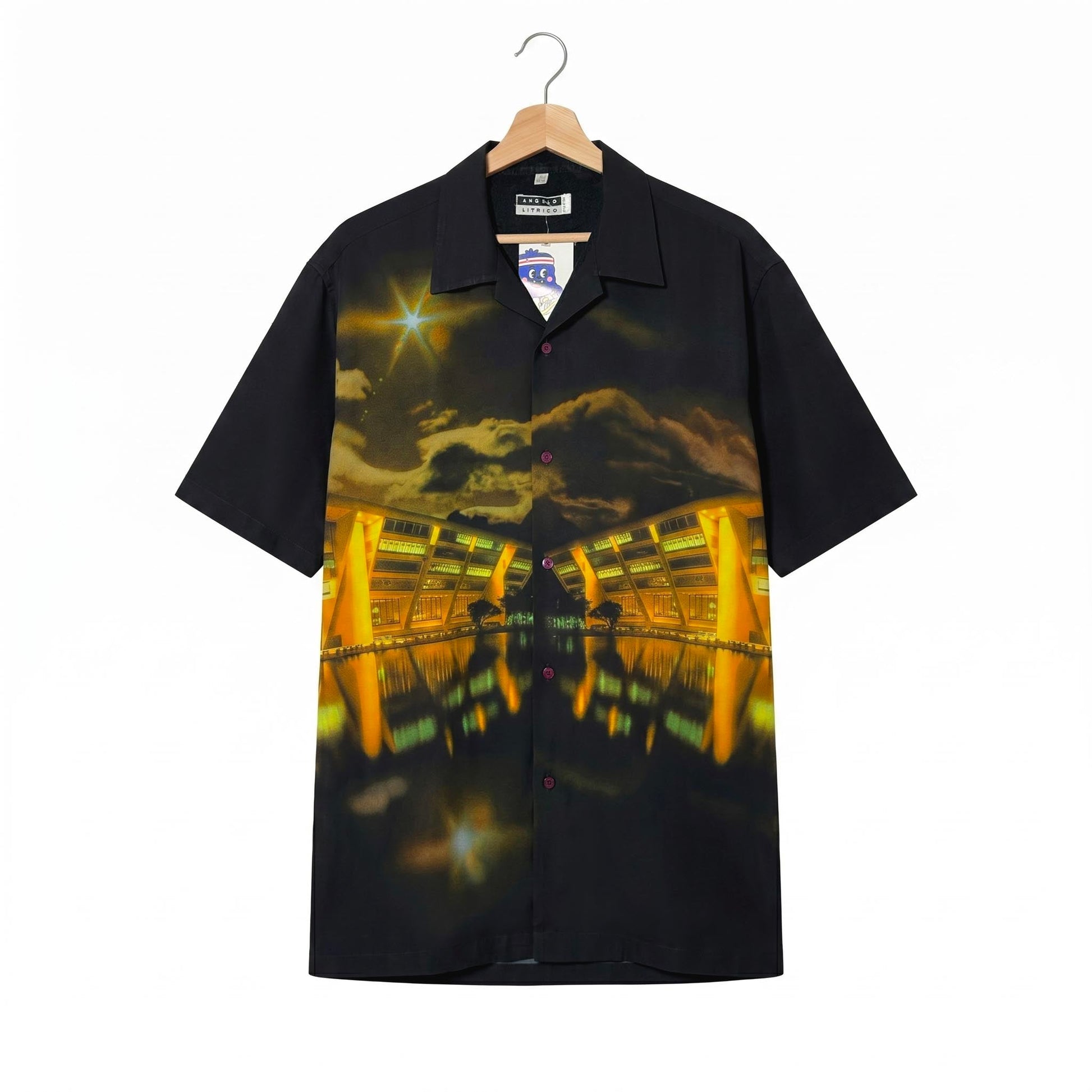 Camicia Stampa Fotografica Nera Edificio Modernista Notturno – XL