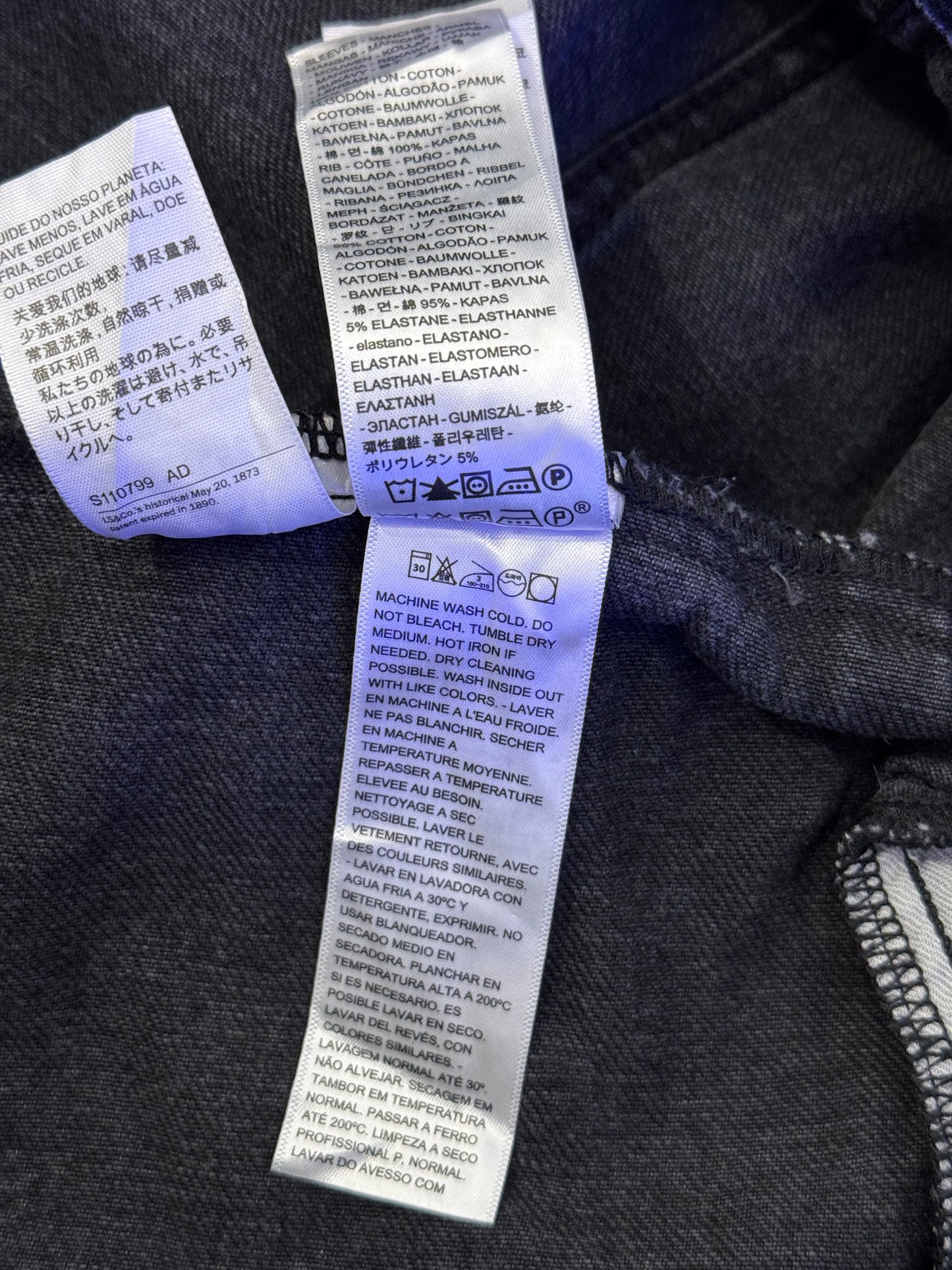 Giacca Jeans Levi's Trucker Vintage Fit Nera con Cappuccio Pile – L