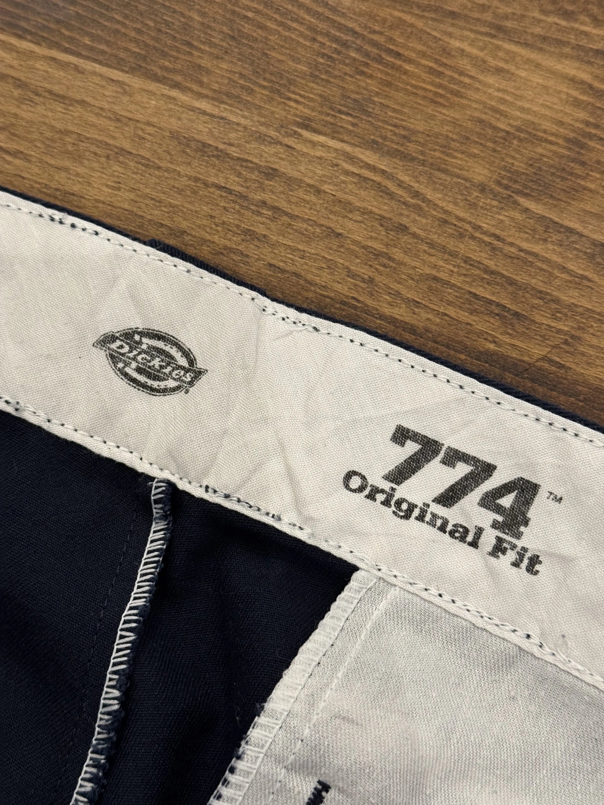 Dickies 774 Women's Original Fit Dark Navy Workwear Chino – IT44 4