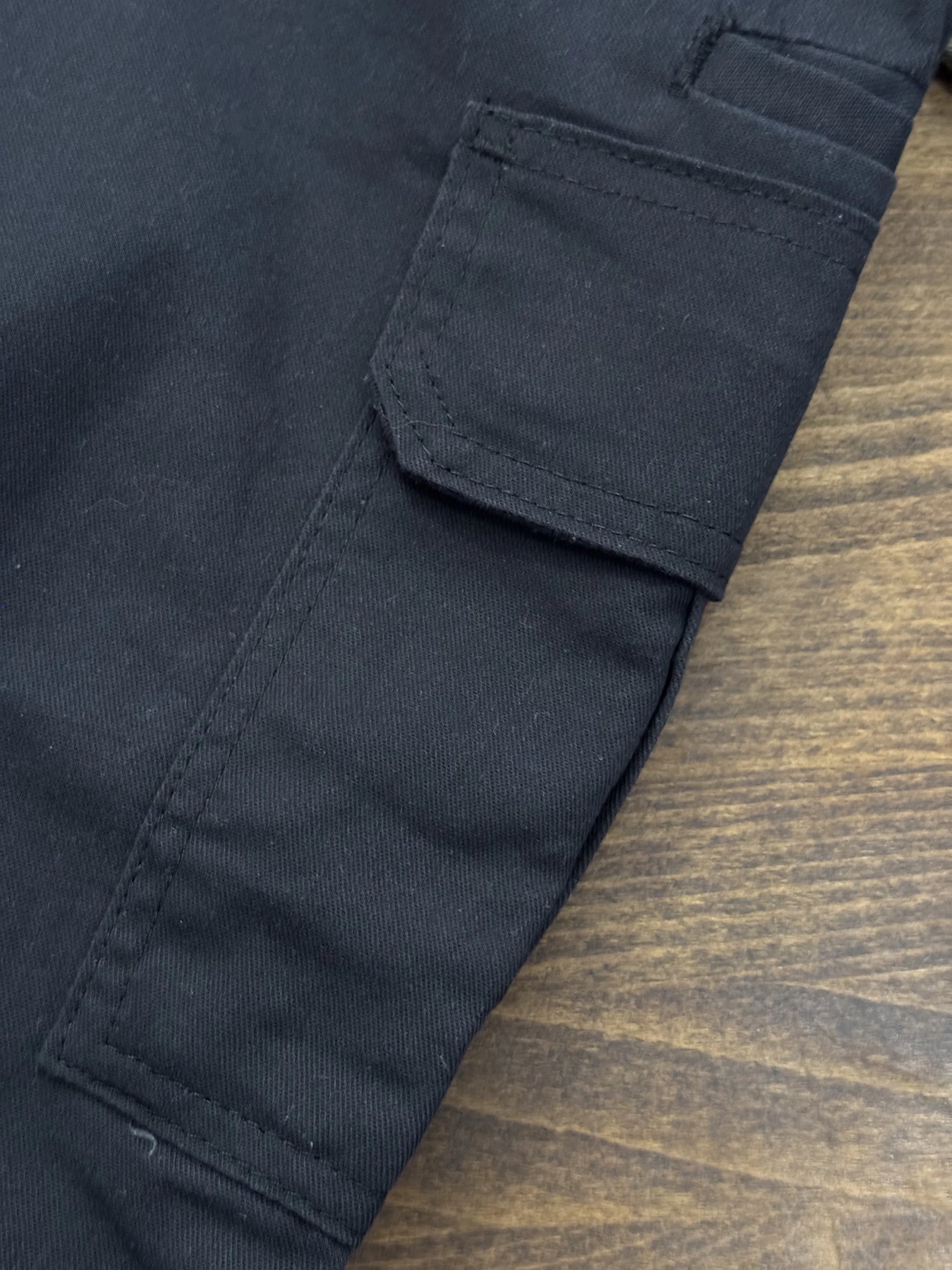 Dickies 774 Women's Original Fit nero IT48, twill poly-cotone, gamba dritta, Made in Guatemala 2022. Condizioni ottime. Spedizione gratuita in Italia da €80. 4